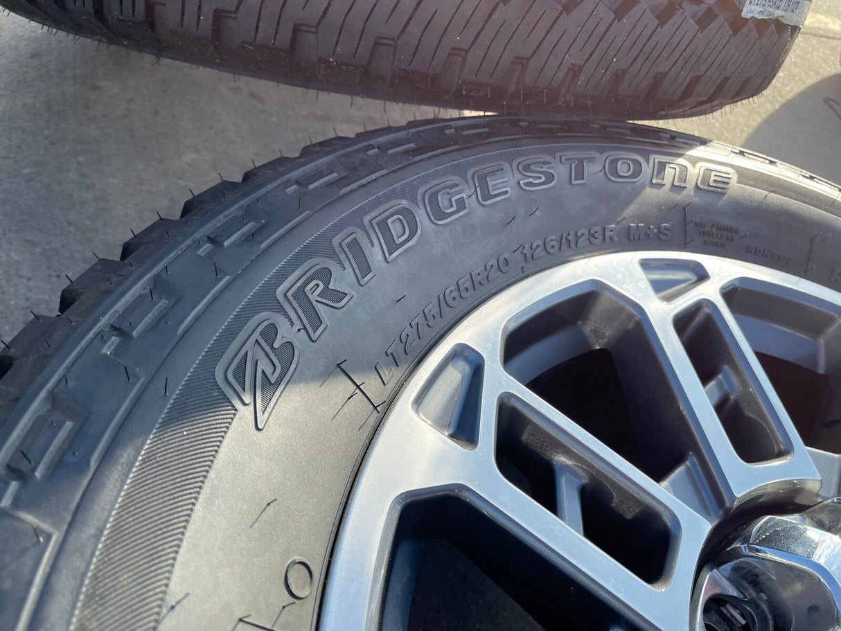 20" Ford F-250 F-350 OEM LIMITED Platinum 10302 10483 wheels rims 2025 2026 NEW Texas Truck Tire