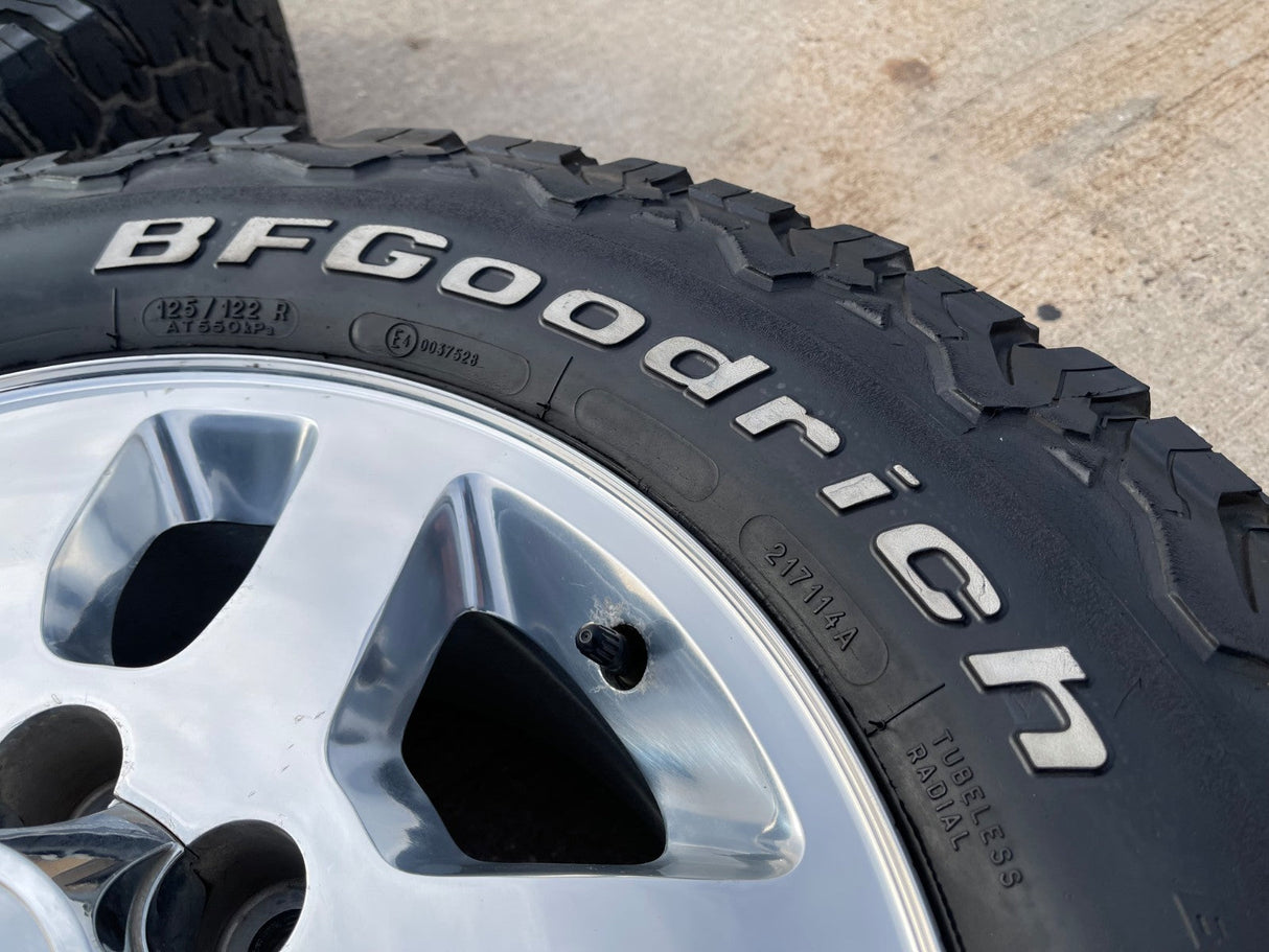 18" Chevy Silverado GMC Sierra 2500 3500 OEM 5502 wheels rims tires BFG KO2 A/T Texas Truck Tire