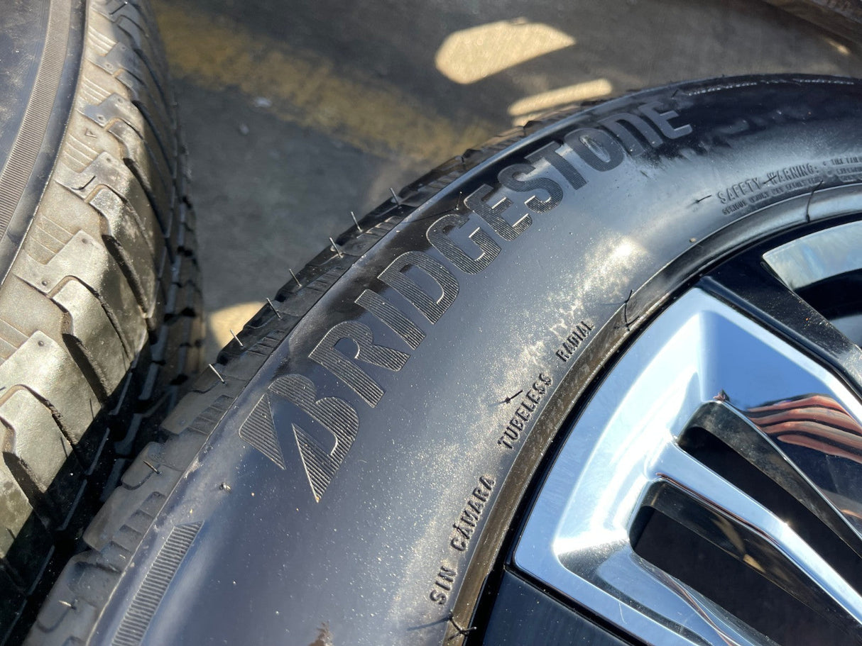 22" Chevy Tahoe RST Premier OEM black wheels rims 14046 96951 Silverado Suburban Texas Truck Tire
