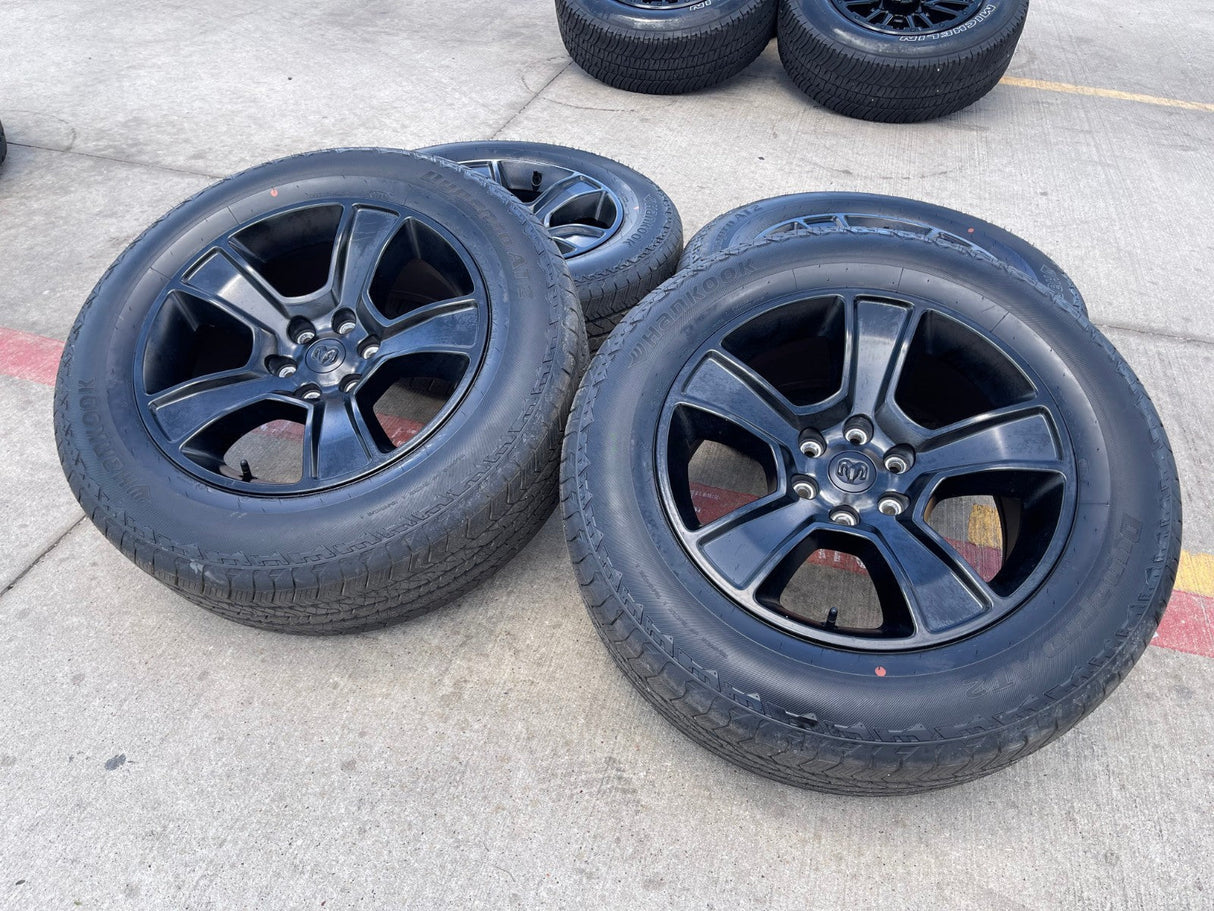 20" Dodge Ram 1500 OEM LIMITED Black 2676 2723 wheels rims NEW HANKOOK A/T2 Texas Truck Tire