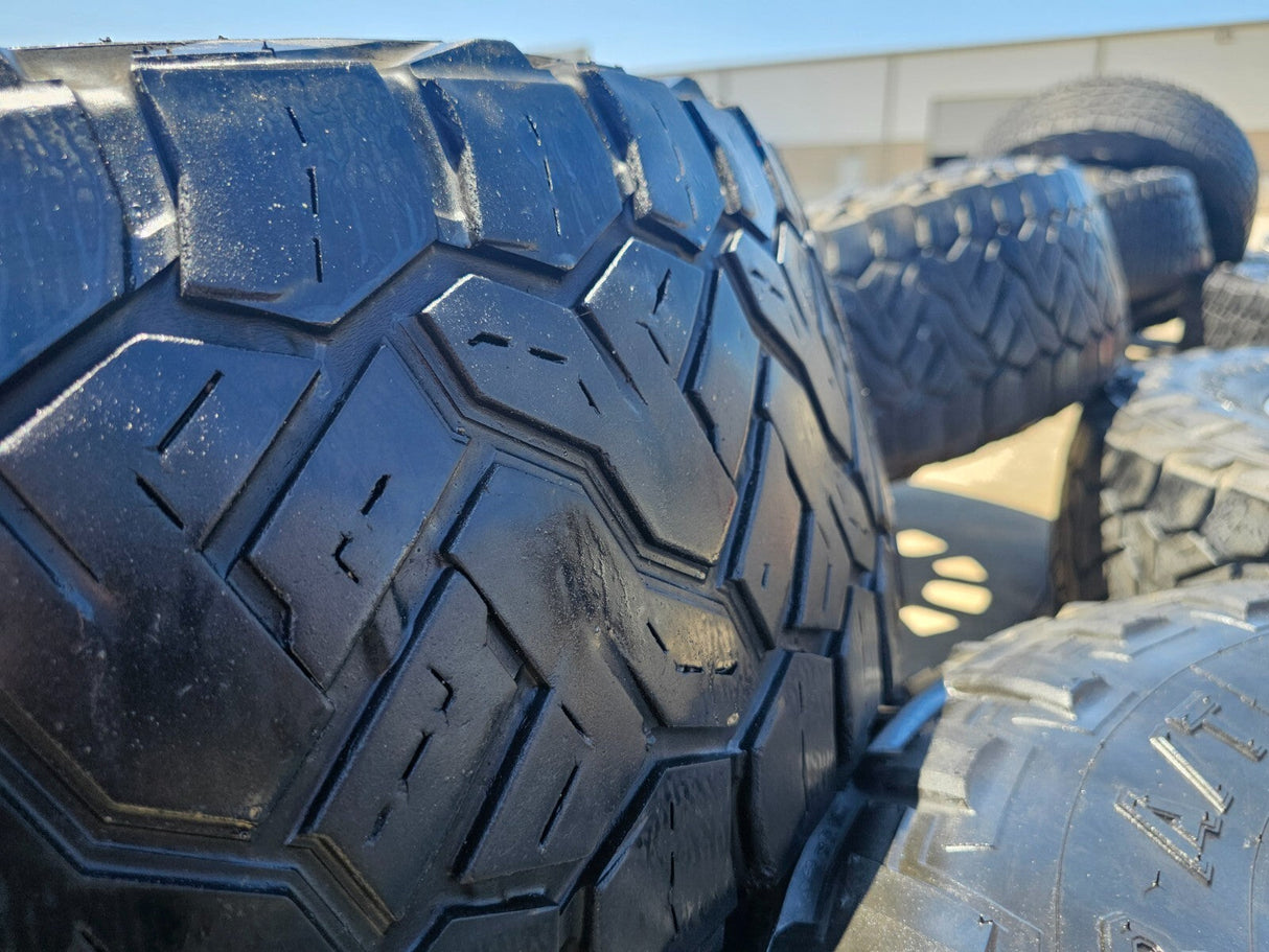 18" Ram 2500 3500 LARAMIE OEM wheels rims 2694 tires 35" NITRO Texas Truck Tire