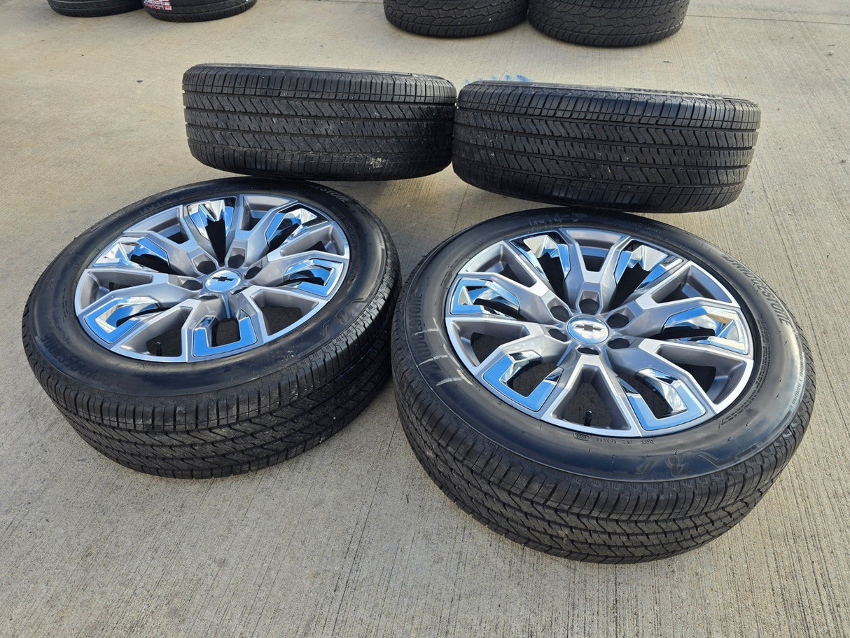 22" GMC Yukon Chevy Tahoe Escalade OEM chrome 95513 wheels rims tires NEW Texas Truck Tire