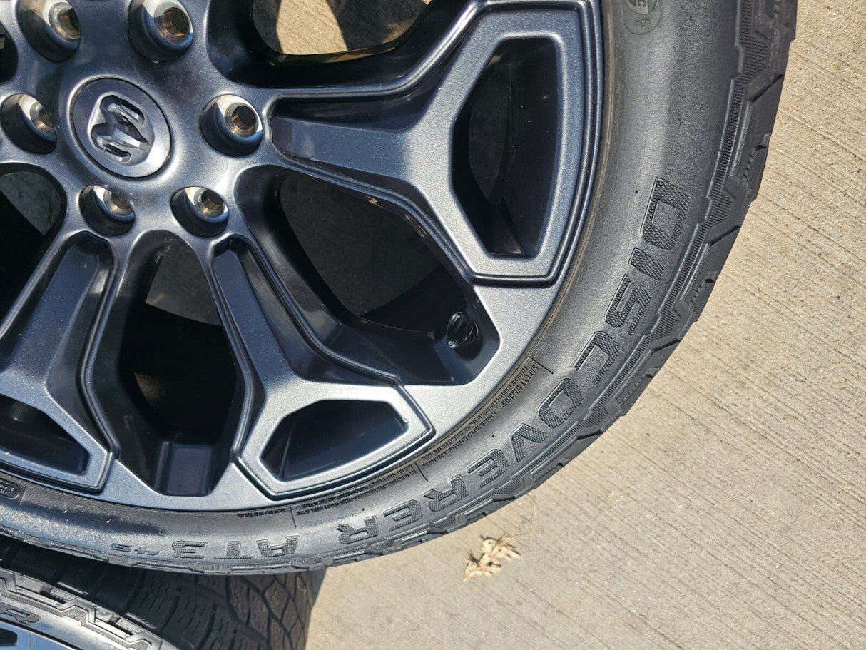 22" Dodge Ram 1500 OEM Laramie wheels LIMITED Gray 2685 2727 tires Texas Truck Tire