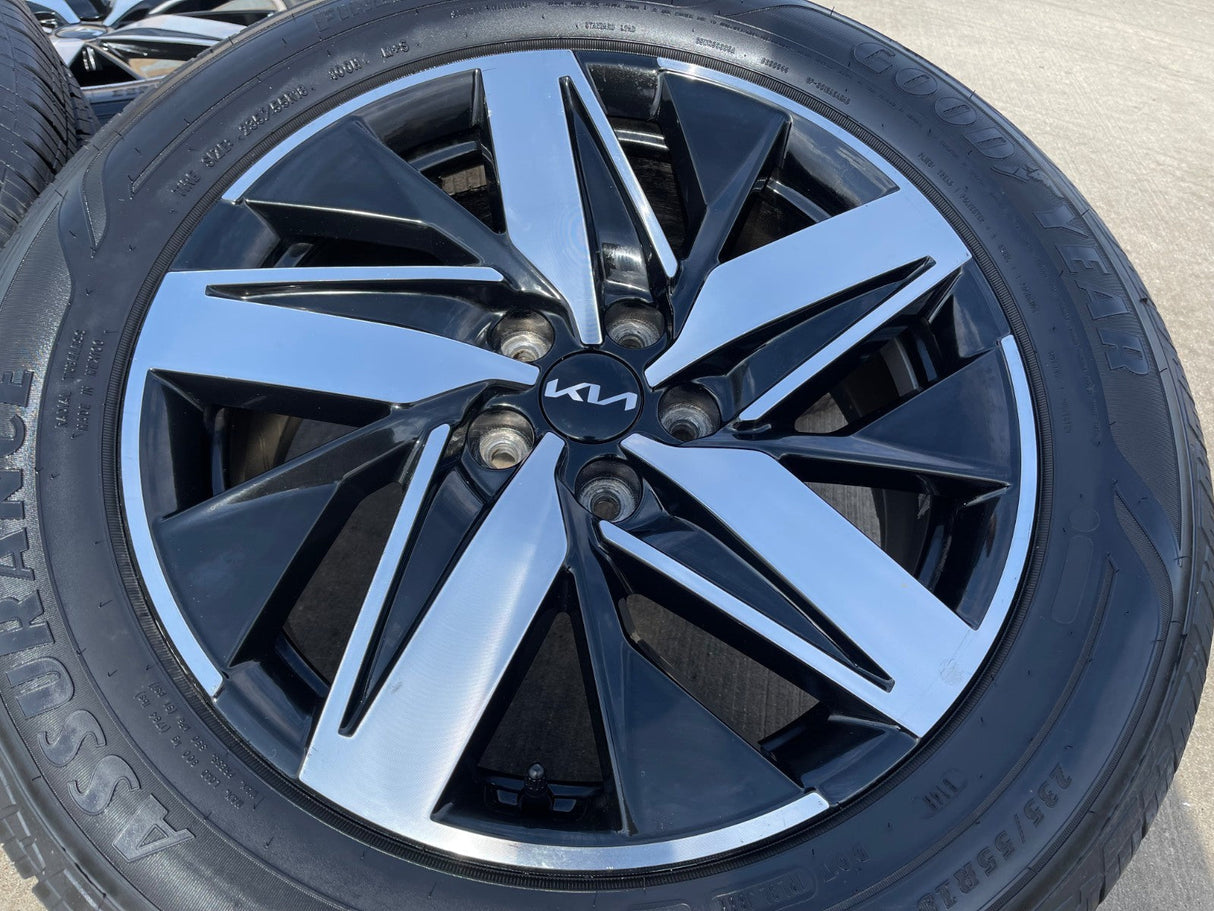 18" Kia Sorento OEM wheels rims 70736 Sportage Seltos K4 K5 Optima Carnival NEW Texas Truck Tire
