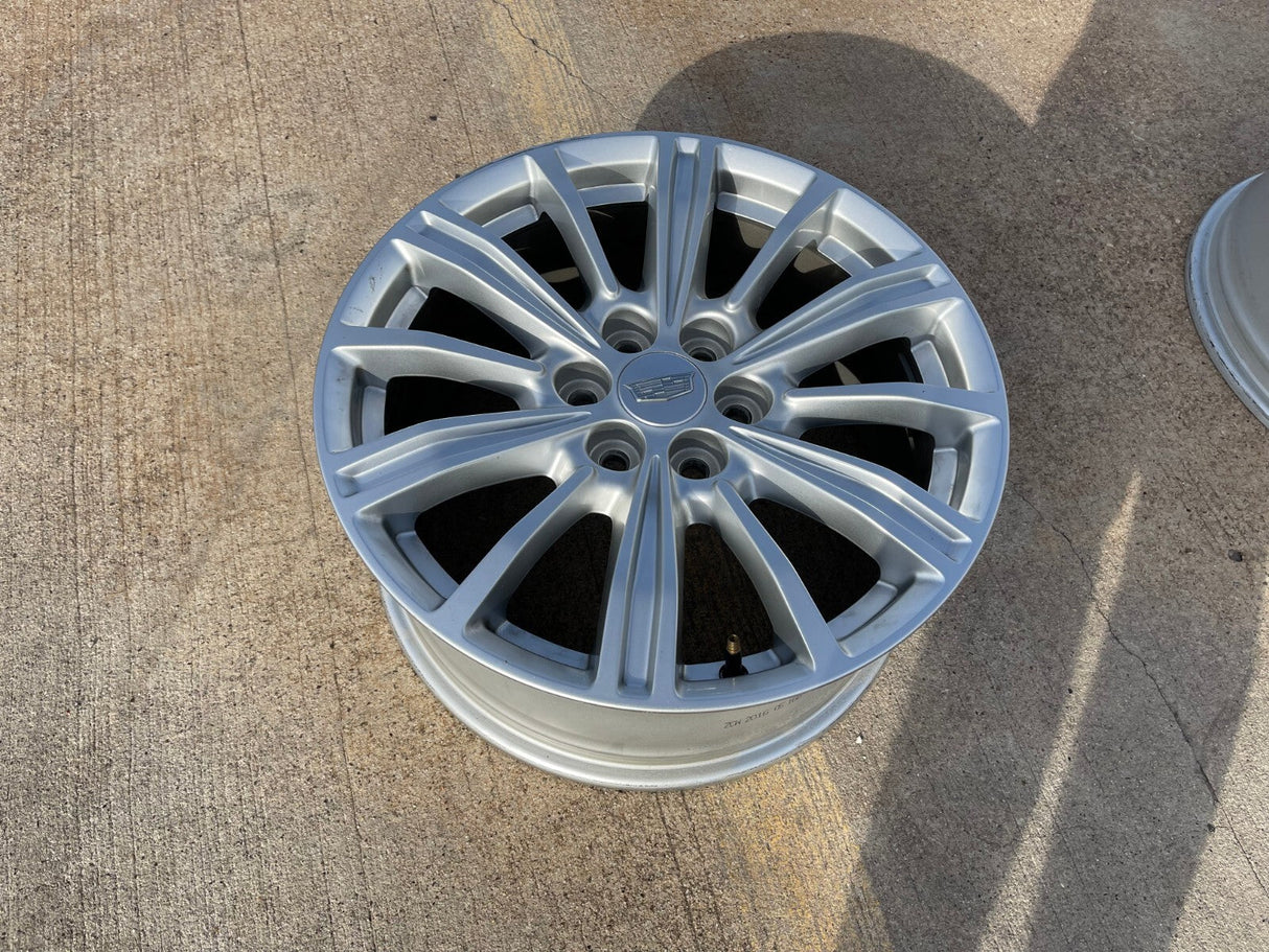 18" Cadillac XT6 XT5 SRX OEM wheel rim spare Blazer Acadia 4799 4798 Texas Truck Tire
