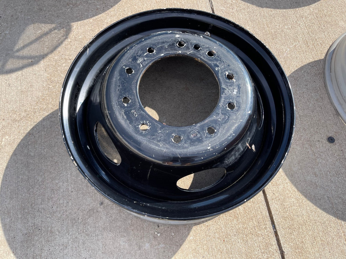 19.5" Ford F-450 F-550 Dually rim RAM 4500 OEM 10x225 spare 2023 2024 2025 2026 Texas Truck Tire