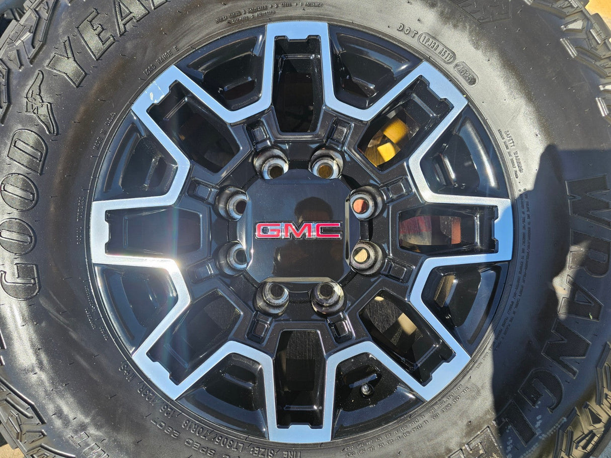 18" GMC Sierra AT4X Chevy Trail Boss 2500 OEM 14136 wheels rims GOODYEAR 35" NEW Texas Truck Tire