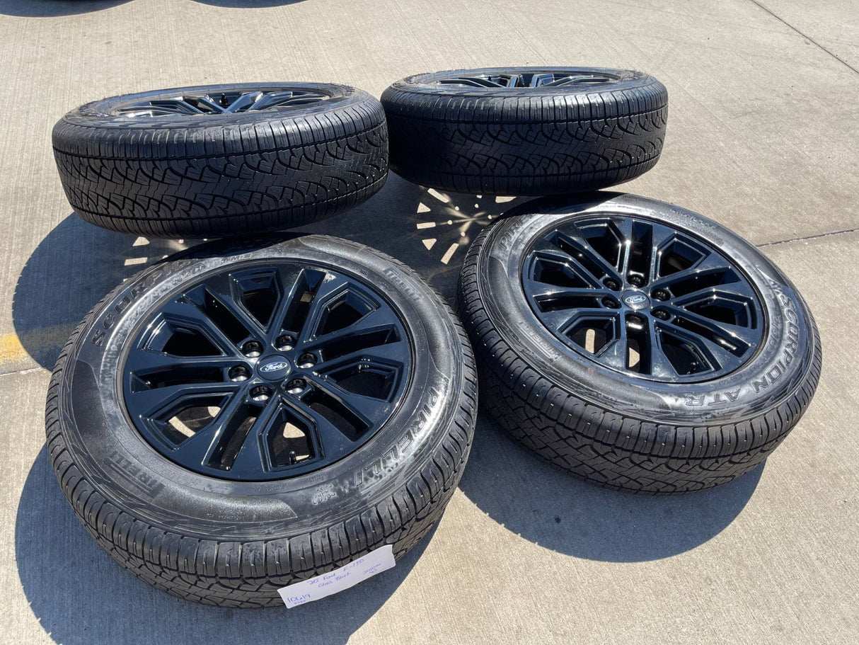 20" Ford F-150 LARIAT Limited OEM 10619 rims wheels Expedition 2025 2026 PIRELLI Texas Truck Tire