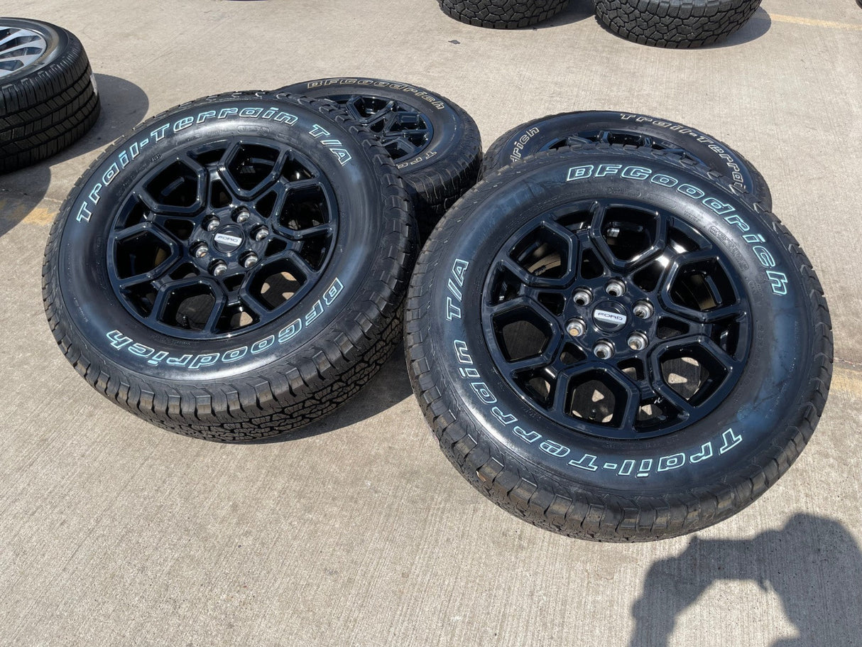 18" Ford F-150 OEM rims wheels 95049 10340 Expedition BFG Texas Truck Tire