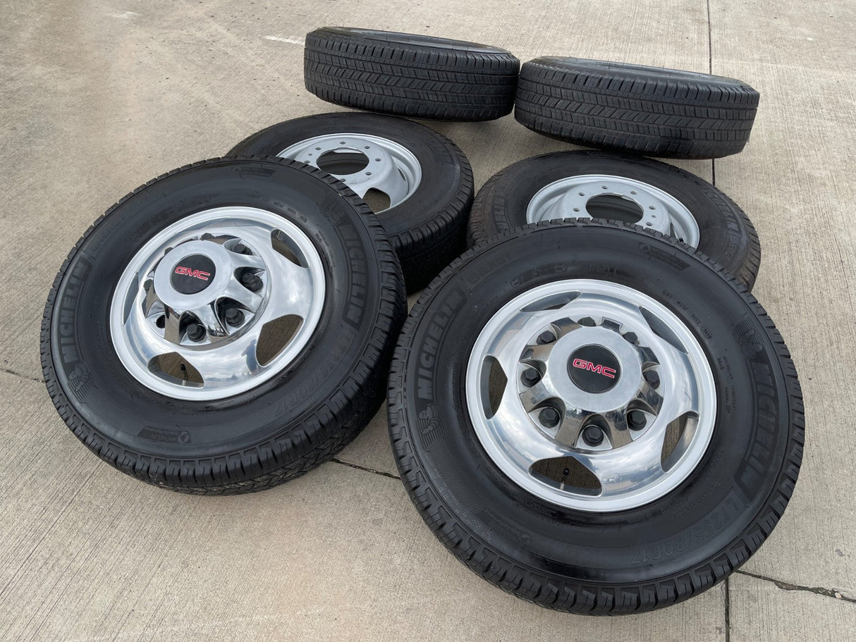 17" Chevy Silverado GMC Sierra 3500 Dually rims wheels OEM 5519 5520 MICHELIN Texas Truck Tire