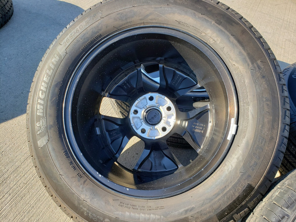 18" Jeep Grand Cherokee L OEM wheels rims 9308 Durango tires MICHELIN Texas Truck Tire