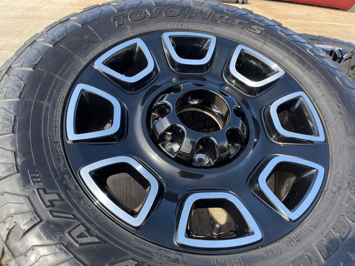 20" Ford F-250 F-350 OEM 10486 Lariat wheels rims 2024 2025 2026 TOYO 35" Texas Truck Tire