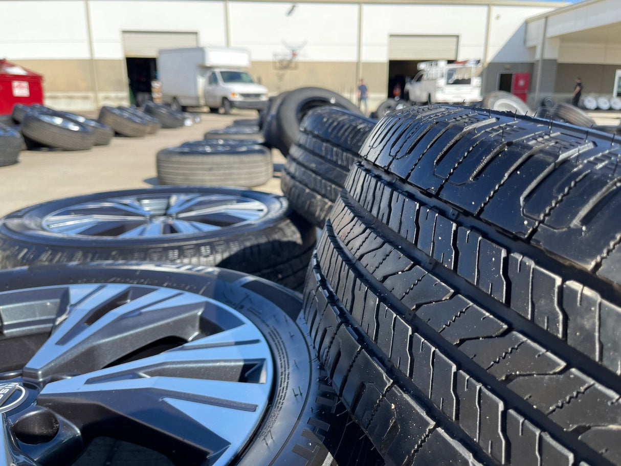 18" Nissan Murano Pathfinder FX35 FX45 QX60 OEM 62828 wheels rims 2023 2024 2025 Texas Truck Tire