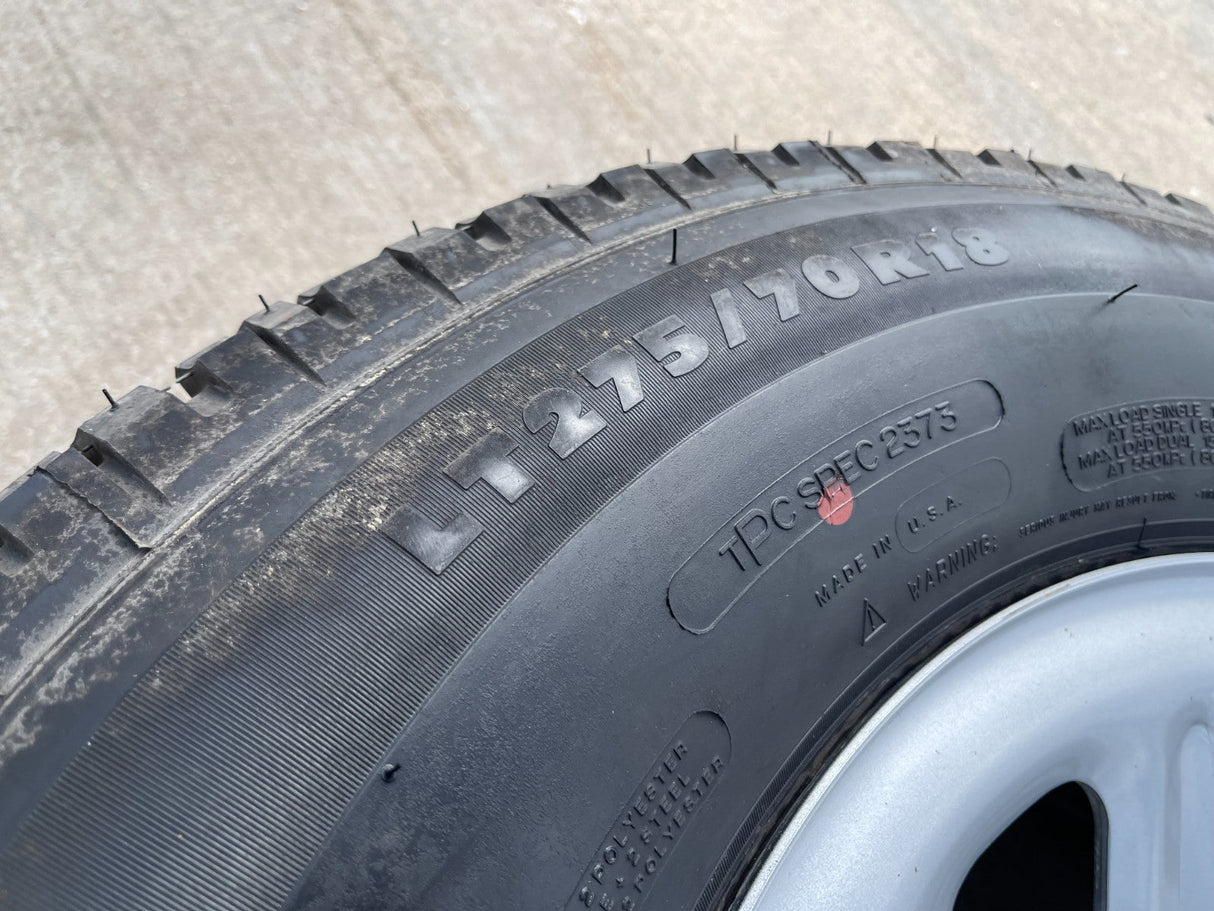 18" Chevy Silverado GMC Sierra 2500 3500 OEM 8096 wheel rim spare MICHELIN NEW Texas Truck Tire