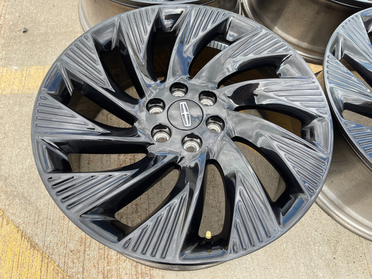 22" Lincoln Navigator OEM 10665 rims wheels BLACK LABEL 2025 2026 2027 NEW Texas Truck Tire