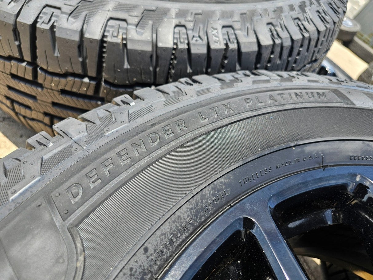 20" Ford F-250 F-350 OEM Lariat wheels rims 10292 tires MICHELIN NEW Texas Truck Tire