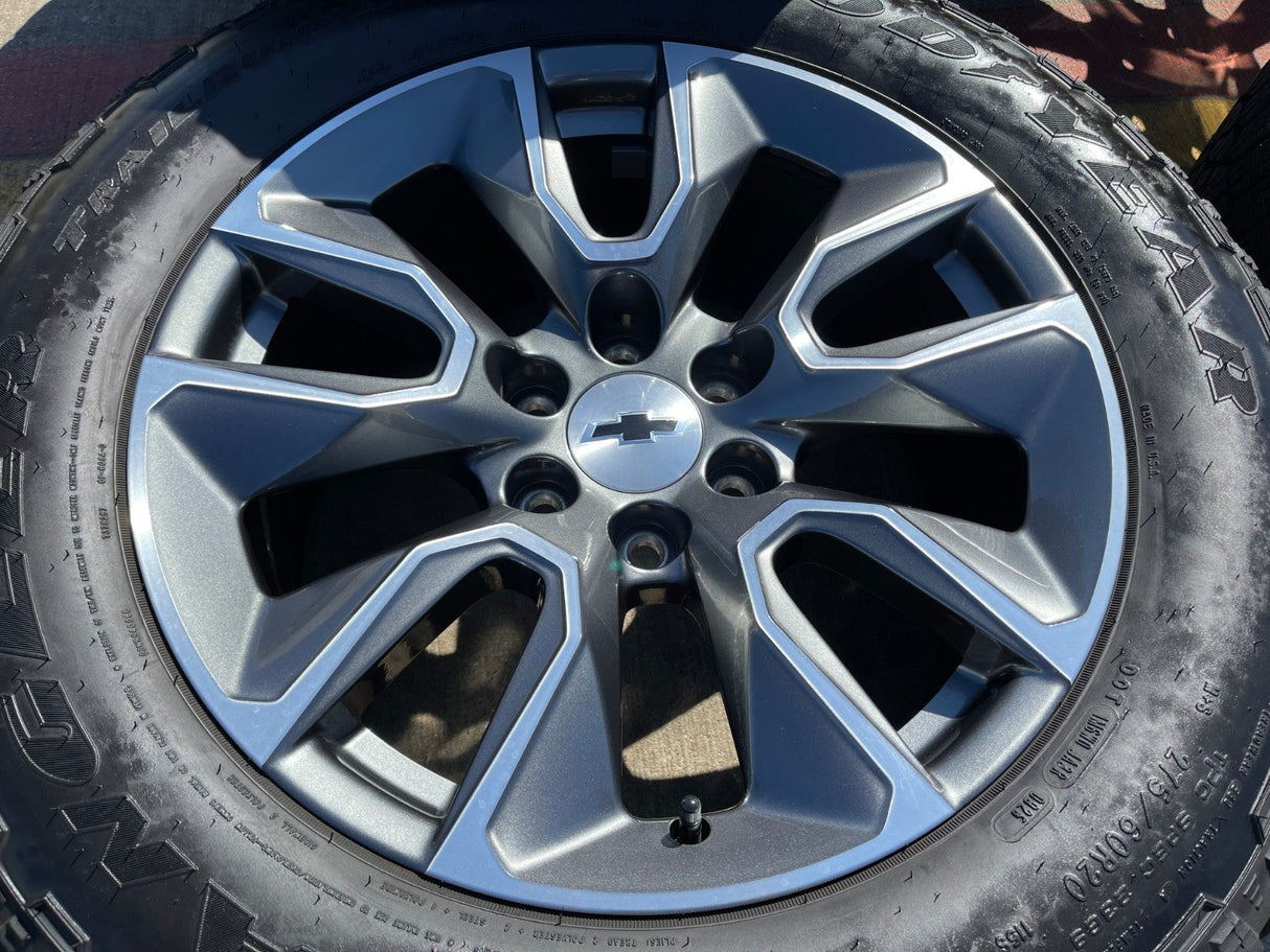 20" Chevy Silverado 1500 Tahoe Suburban OEM 5915 5916 wheels rims GOODYEAR Texas Truck Tire