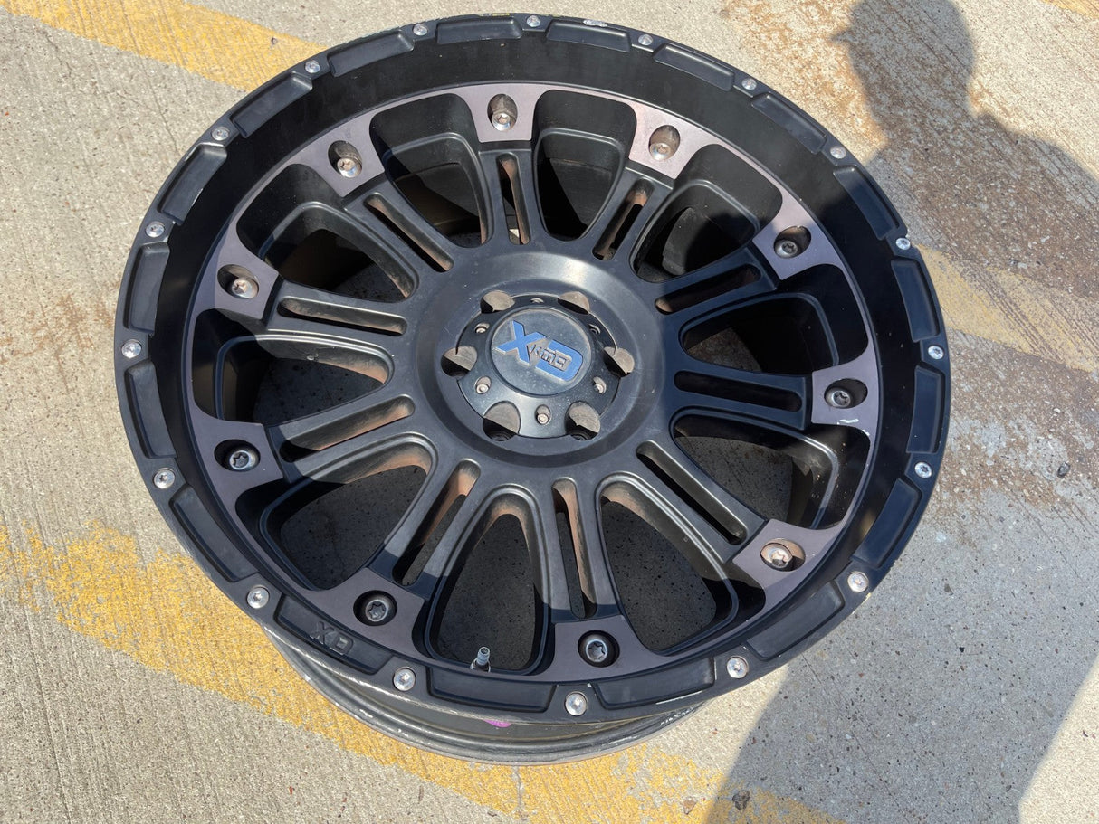 (1) 22x10 22" XD 829 Ford F-150 Expedition rim wheel -18 6x135 Texas Truck Tire