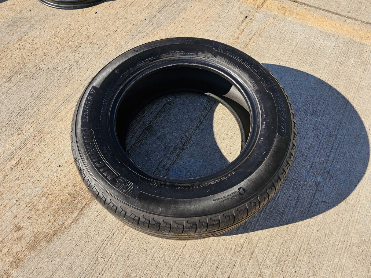 225/65/17 Michelin Primacy A/S tire 102H Texas Truck Tire