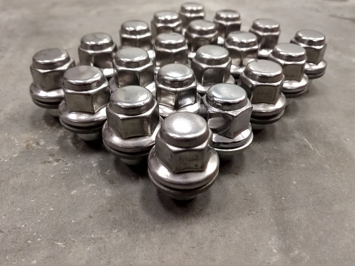 (20) 12x1.5 OEM Toyota Camry lug nuts polished Avalon Corolla Rav-4 Lexus RX350 Texas Truck Tire