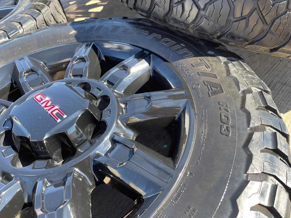 20" GMC Sierra AT4X 2500 3500 OEM 14137 5963 wheels rims Silverado BFG KO3 A/T Texas Truck Tire