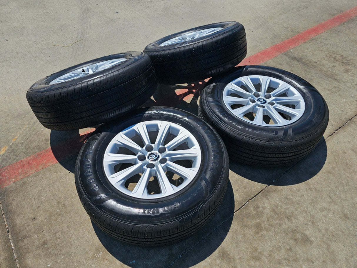 18" Toyota Grand Highlander OEM wheels rims 10525 Lexus TX350 2024 2025 2026 Texas Truck Tire
