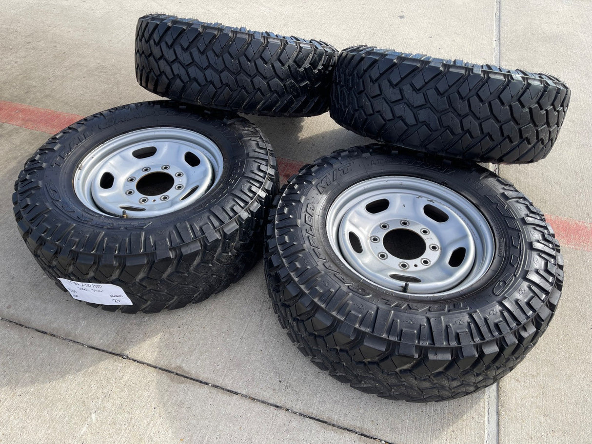 17" Ford F-250 F-350 OEM 3828 wheels rims tires NITRO GRAPLER M/T 33" Texas Truck Tire
