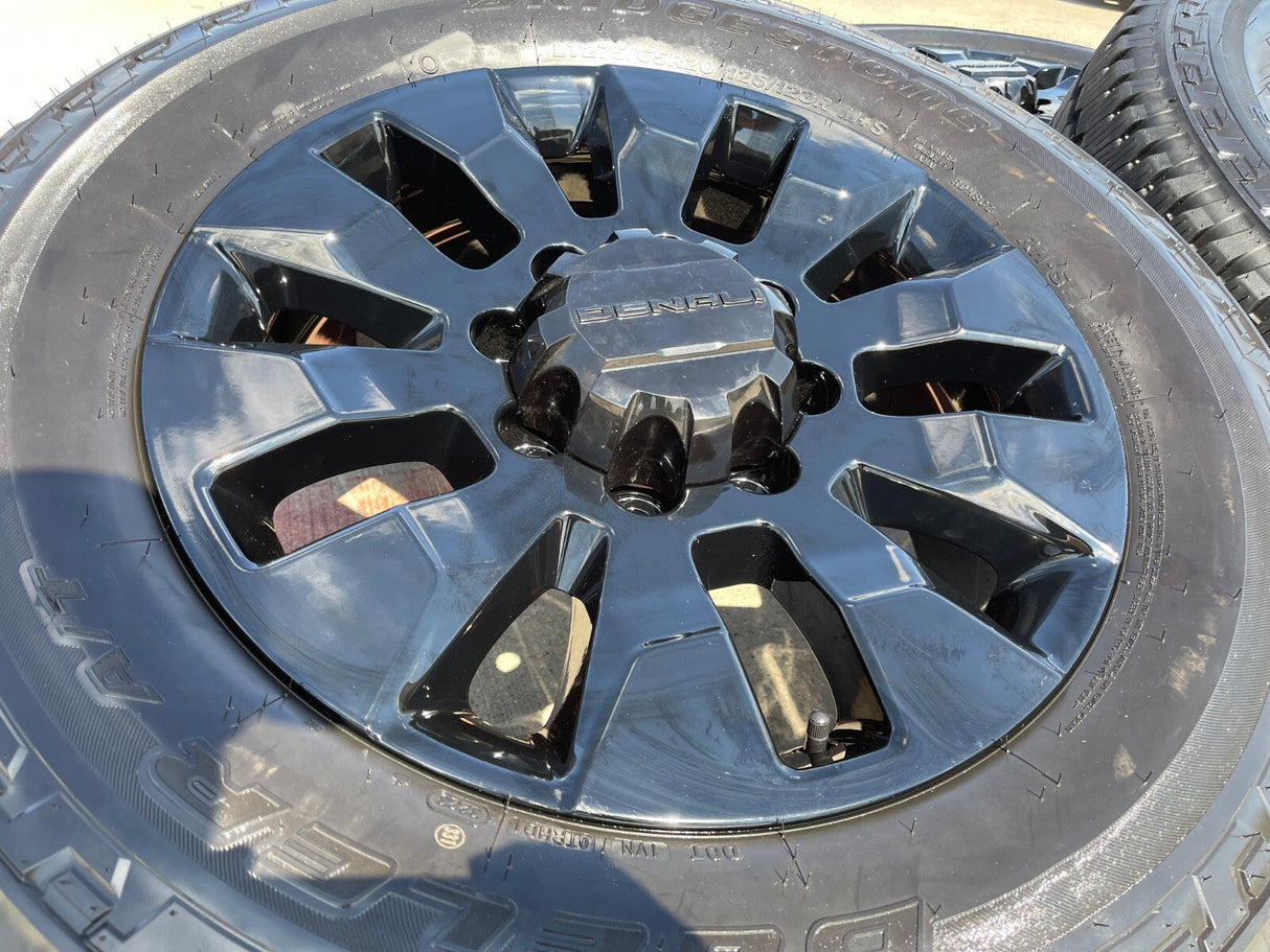 20" GMC Sierra DENALI Chevy Silverado 2500 3500 OEM 5960 5947 wheels rims NEW Texas Truck Tire