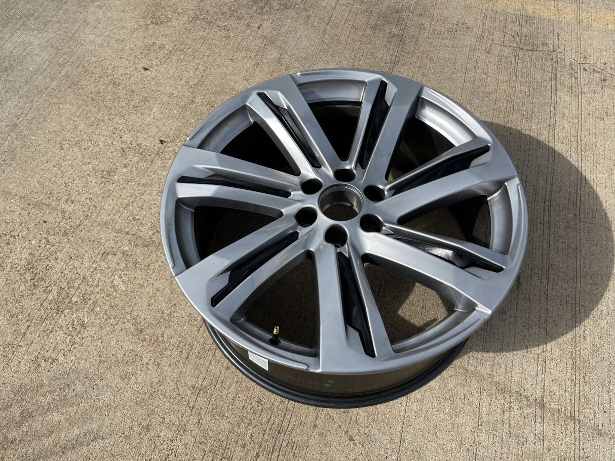 (1) 24" Cadillac Escalade V Platinum OEM wheel rim spare 2024 2025 2026 Texas Truck Tire