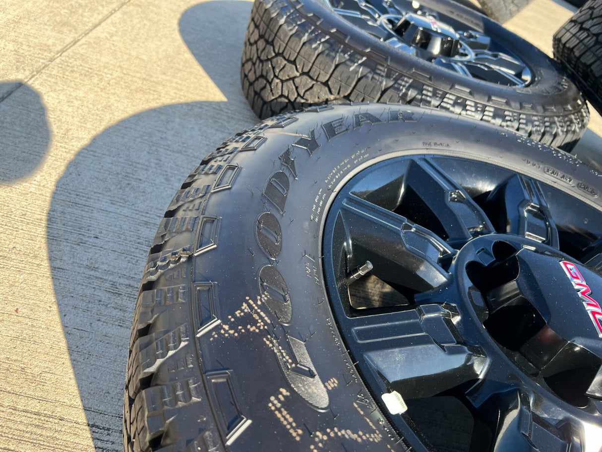 20" GMC Sierra DENALI 2500 3500 OEM 14137 5963 wheels rims Silverado 2025 NEW Texas Truck Tire