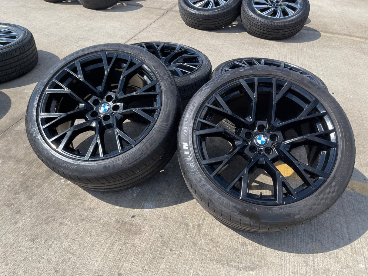 21" + 22" BMW OEM X5M X6M Series OEM 86244 86243 wheels rims MICHELIN Texas Truck Tire