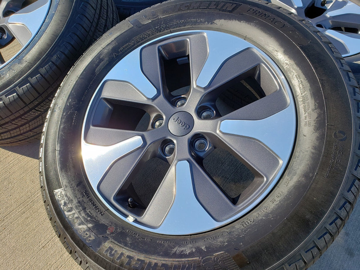 18" Jeep Grand Cherokee L OEM wheels rims 9308 Durango tires MICHELIN Texas Truck Tire