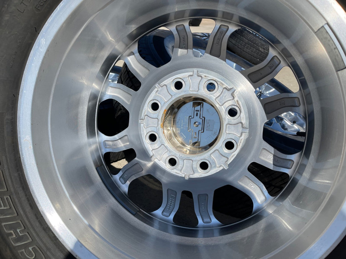 20" Chevy Silverado HIGH COUNTRY GMC Sierra AT4 2500 3500 OEM 95685 wheels rims Texas Truck Tire