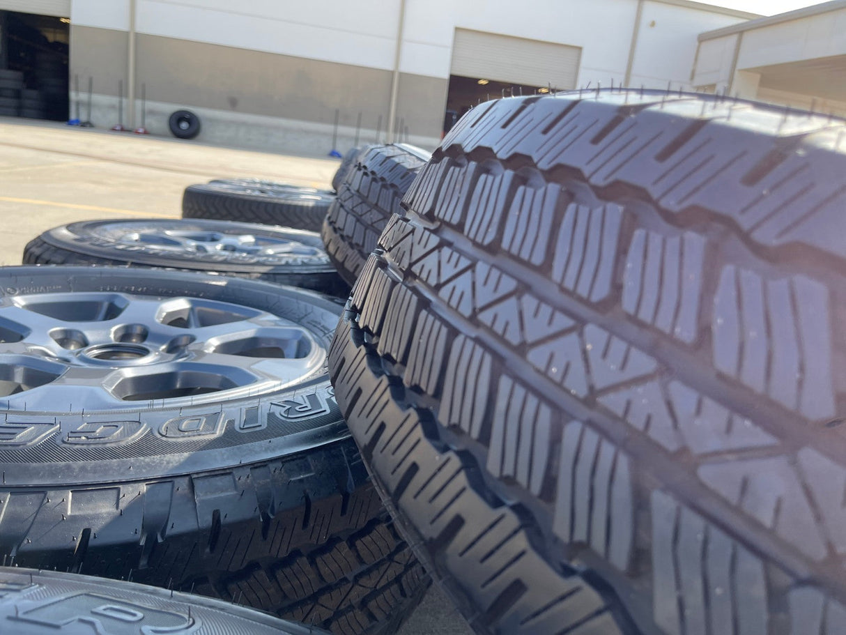 17" Ford Bronco HERITAGE OEM 10384 wheels rims tires Texas Truck Tire