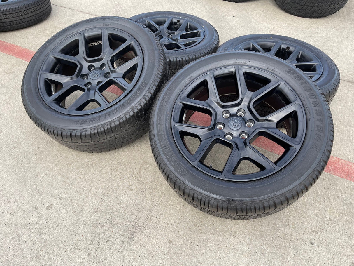 22" Dodge Ram 1500 OEM LIMITED Laramie wheels rims black 2725 2684 BRIDGESTONE Texas Truck Tire
