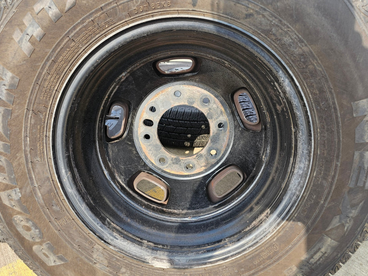 17" Dodge Ram 3500 Dually Laramie 8x200 wheels rims 2703 2704 OEM 2024 2025 NEW Texas Truck Tire