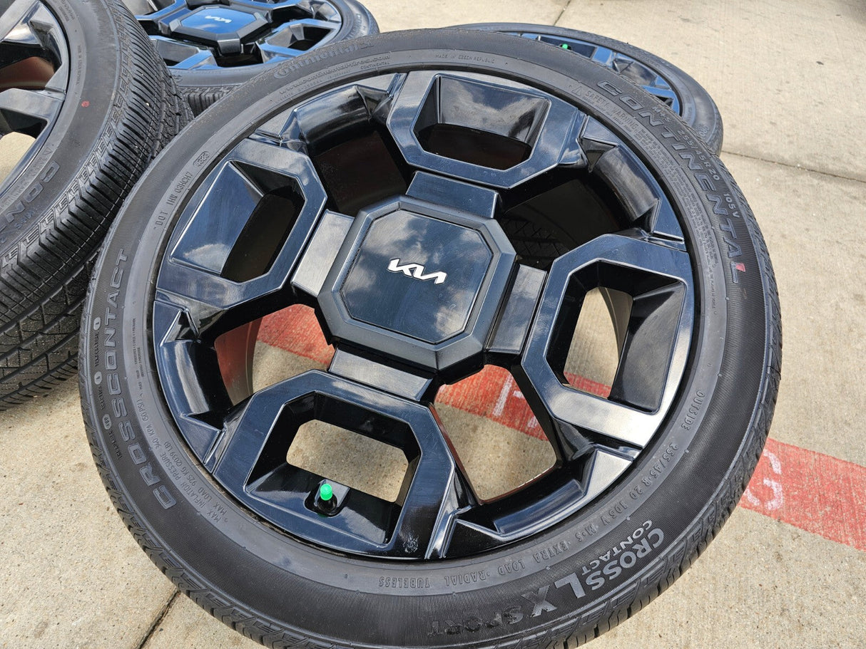 20" Kia Sorento X-PRO OEM wheels rims tires Telluride Sedona 2024 2025 2026 NEW Texas Truck Tire