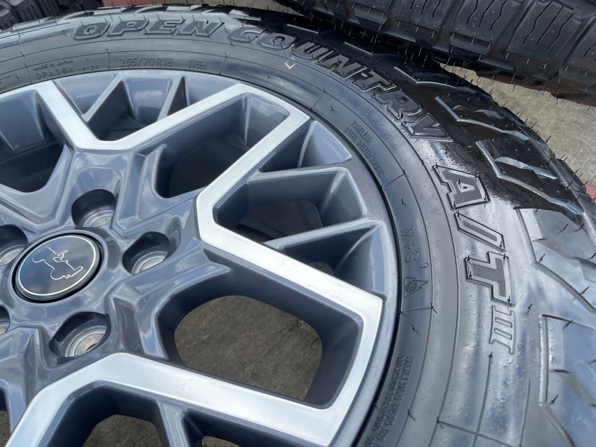 18" Jeep Grand Cherokee OEM 9331 wheels rims Wrangler Gladiator 2024 2025 NEW Texas Truck Tire