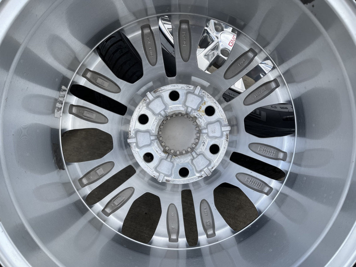 20" GMC Sierra Yukon Denali OEM 5917 wheels rims Chevy 2022 2023 2025 2026 NEW Texas Truck Tire