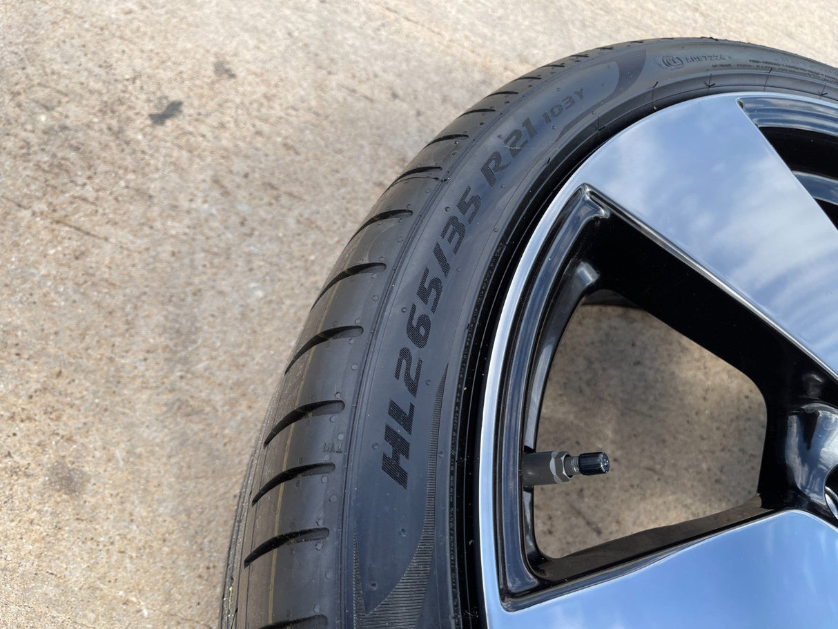 21" Lucid Air Grand Touring OEM 95618 95619 wheels rims black tires NEW Texas Truck Tire