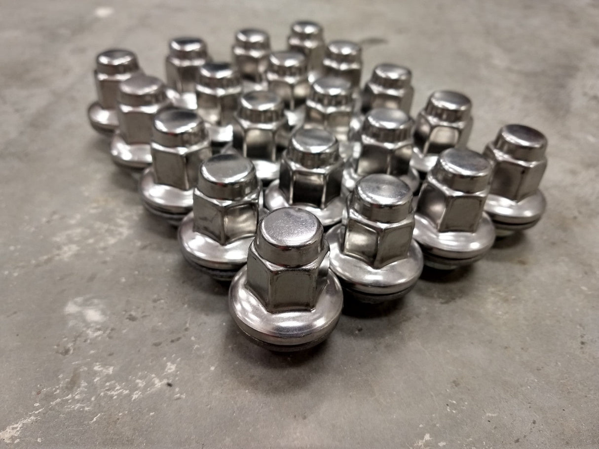 20) 14x1.5 OEM Toyota Tundra lug nuts washer polished LX570 Sequoia Land Cruiser Texas Truck Tire