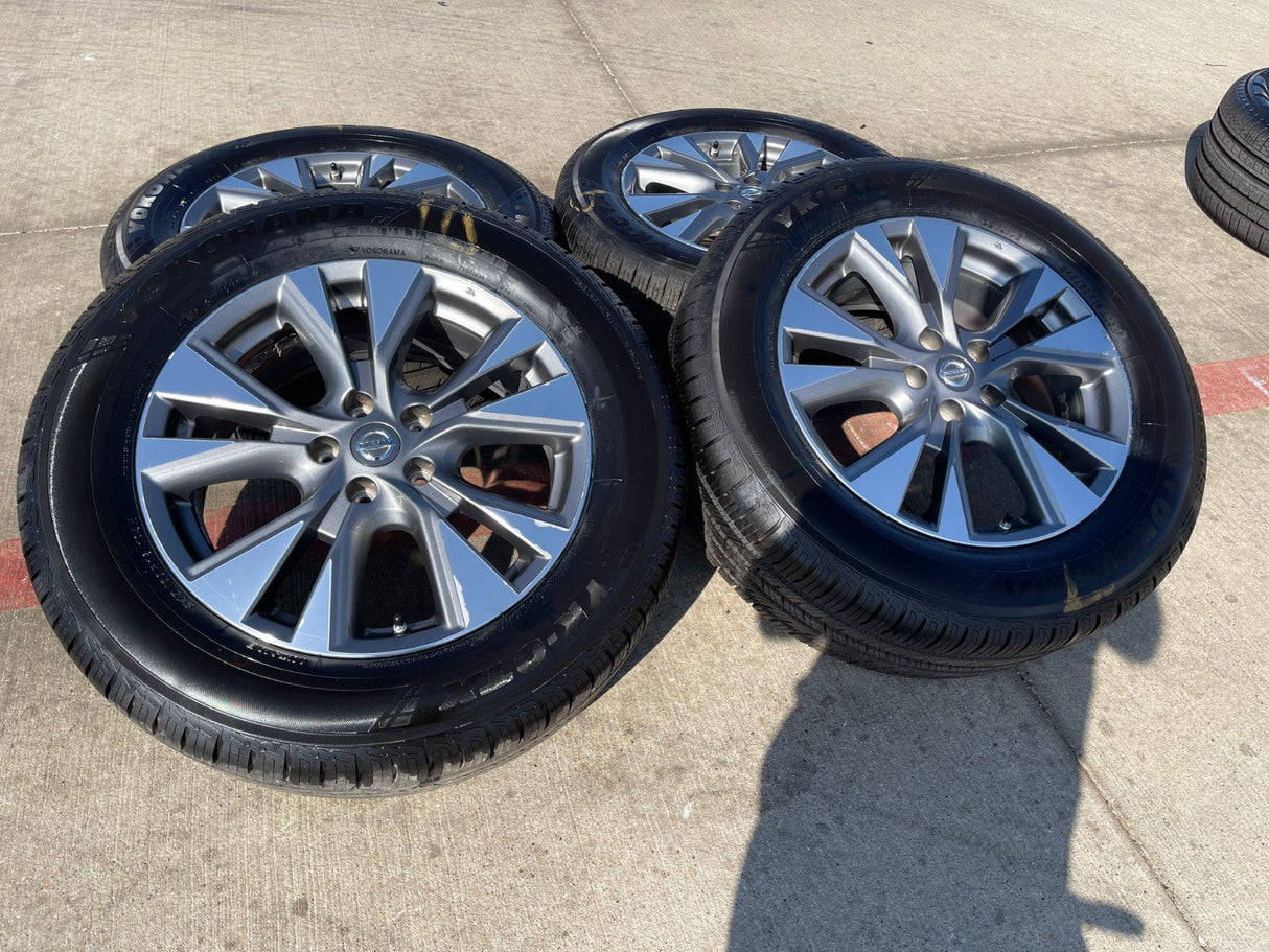 18" Nissan Pathfinder Murano FX35 FX45 QX60 OEM 62706 wheels rims Yokohama Texas Truck Tire