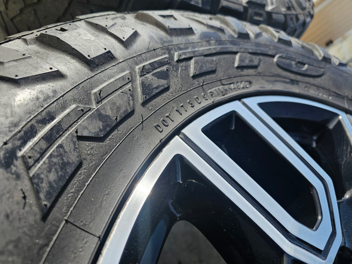 20" GMC Sierra AT4 2500 3500 OEM wheels rims 5950 Silverado NITRO 35" Texas Truck Tire