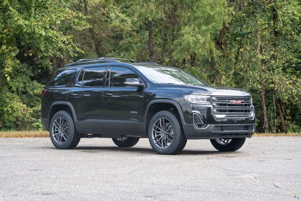 Rough Country 1.5 Inch Lift Kit GMC Acadia 2WD/4WD 2017-2023 110031A