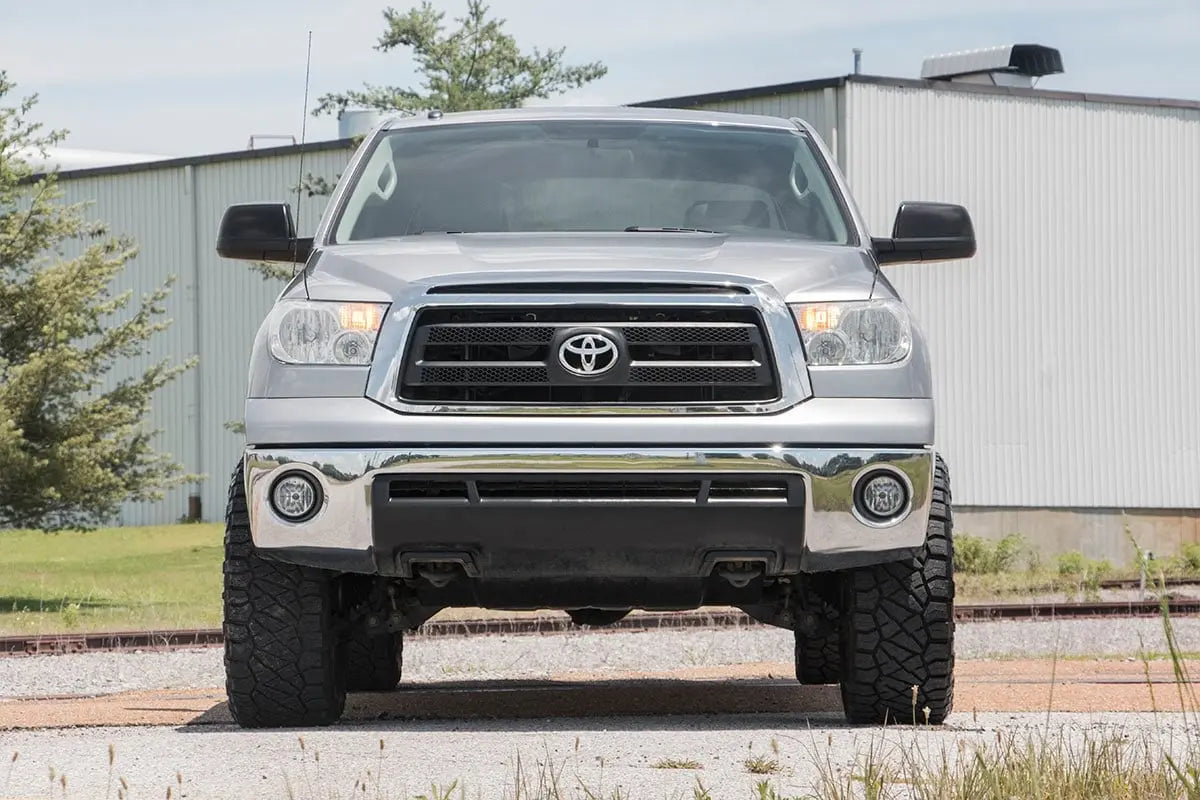 Rough Country 3.5 Inch Bolt-On Lift Kit Toyota Tundra 2WD/4WD 2007-2021 76830