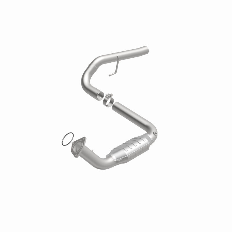 MagnaFlow Conv DF 02-06 Cadillac Escalade / 02-06 GM Yukon (Inc Denali) 6.0L D/S