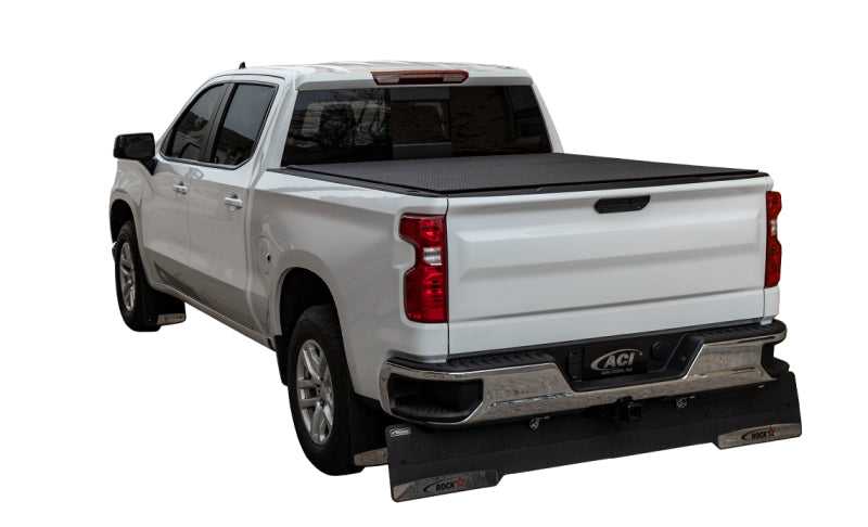 Access LOMAX Pro Series TriFold Cover 16-19 Toyota Tacoma 5ft Bed - Blk Diamond Mist