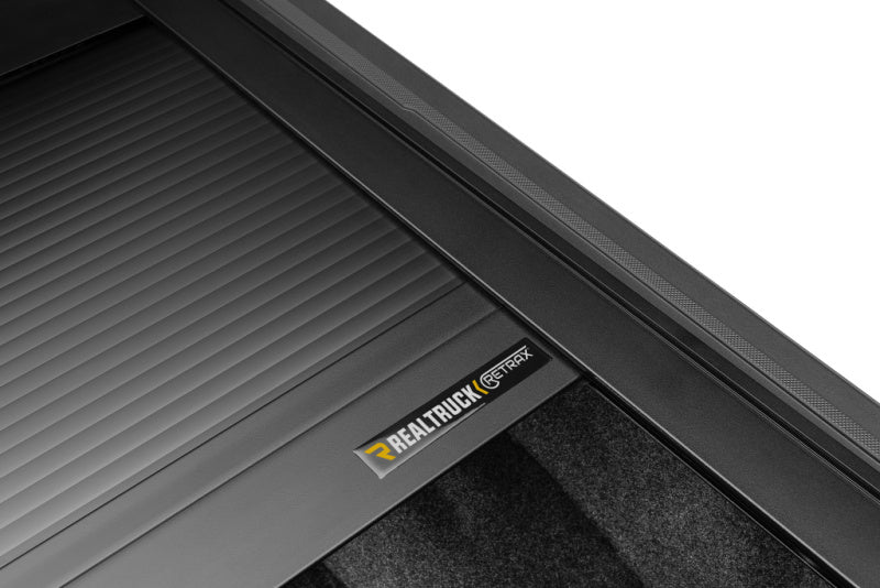 Retrax 17-25 Honda Ridgeline 5.4 ft Bed RetraxONE XR