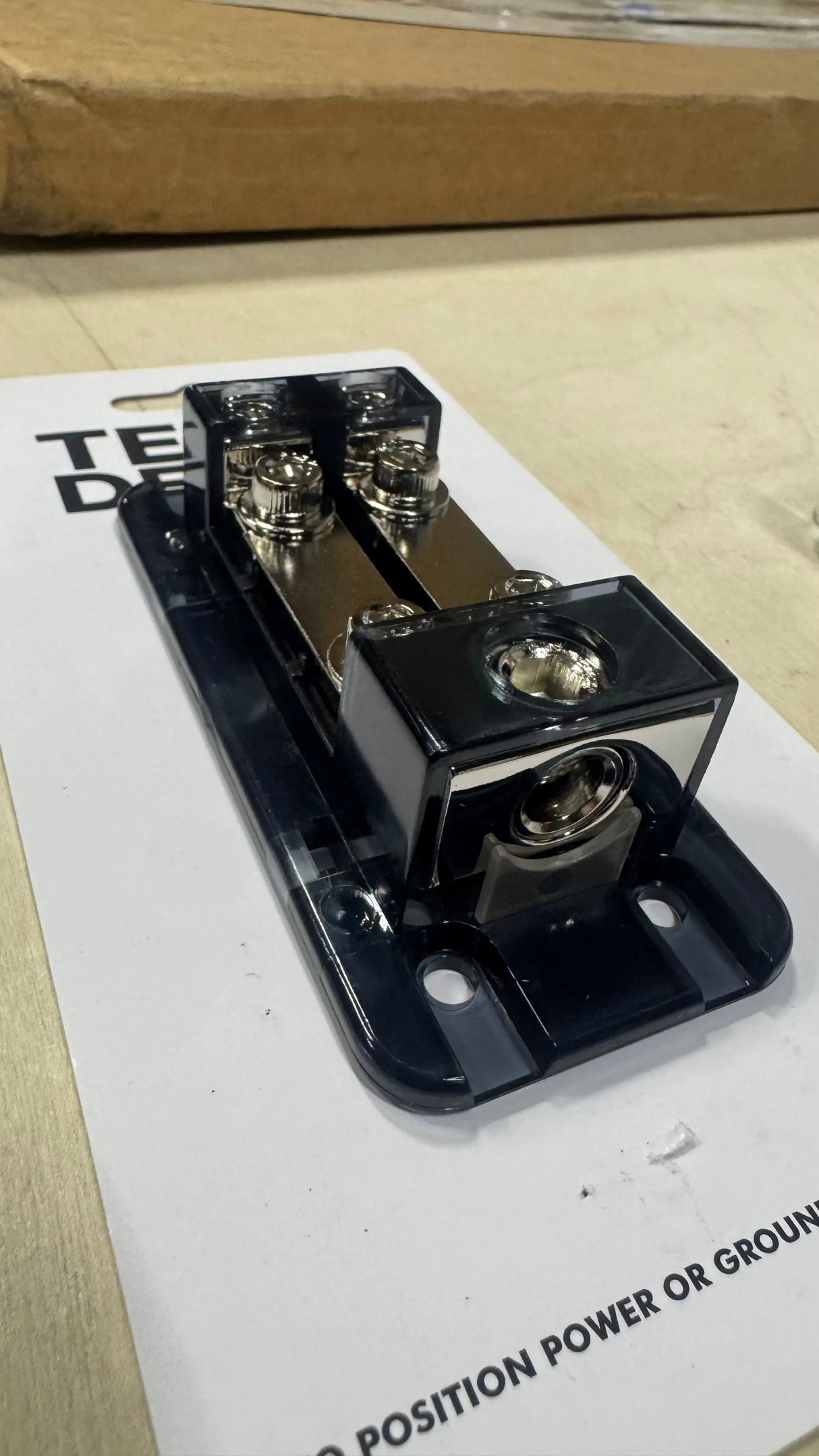 Ten87 Design MIDI Distribution Block with One Input and Two Outputs Ten87 Design