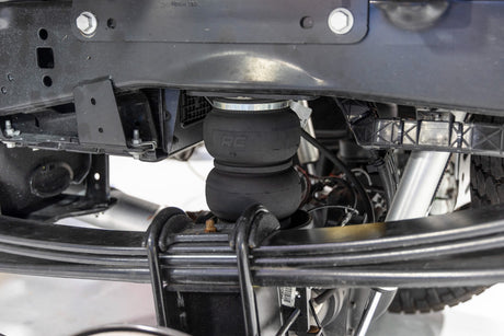 Air Spring Kit w/compressor Wireless Controller Ford F-250/F-350 Super Duty (17-22) Rough Country